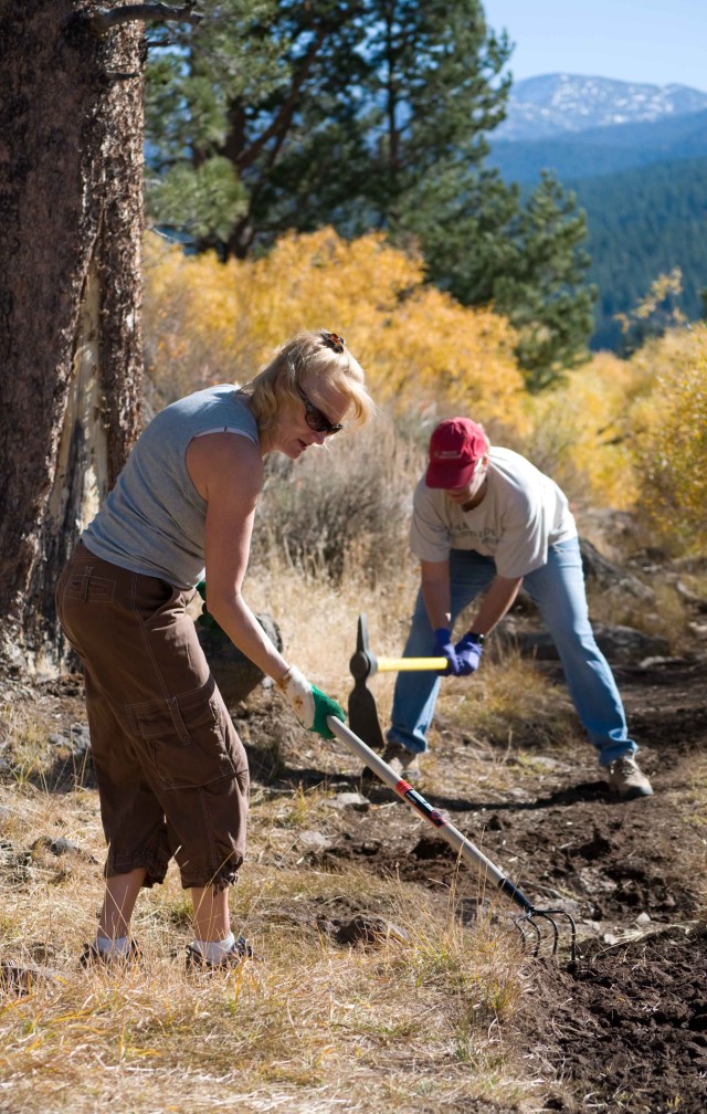 Corps celebrates Truckee River Day with restoration project at Martis Creek Lake