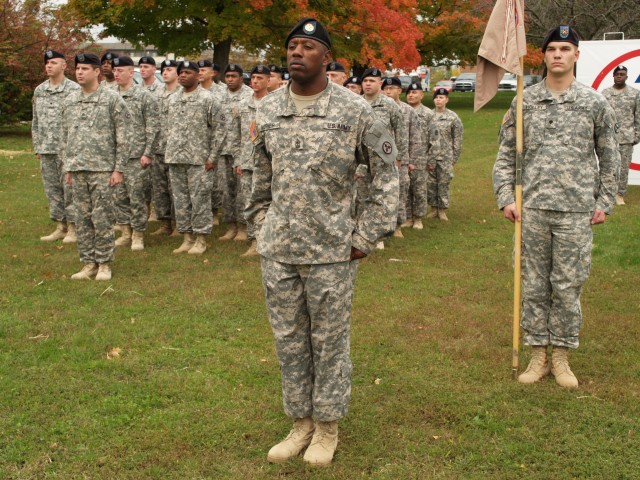 Senior NCOs change responsibility in 3d ESC