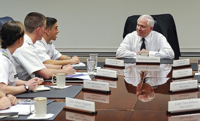 Black and Gold Forum cadets meet leaders in Washington