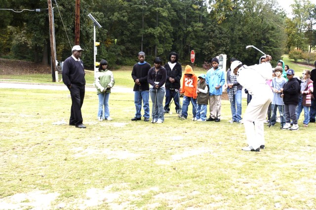 Golf pros tee off to teach children life skills, game fundamentals