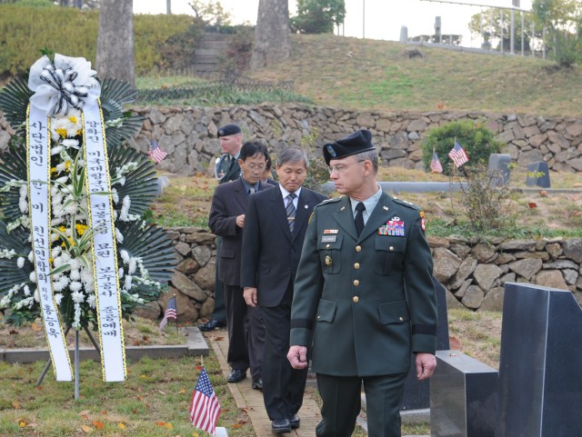 Seoul memorial ceremony honors American veterans