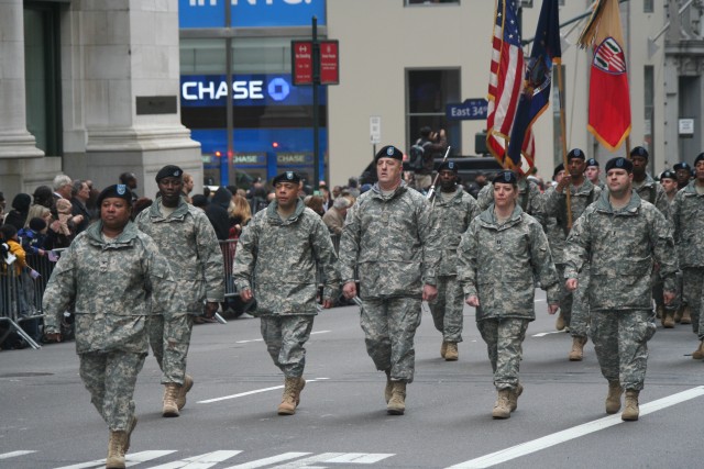 Harlem Hellfighters Lead Veterans Day Parade