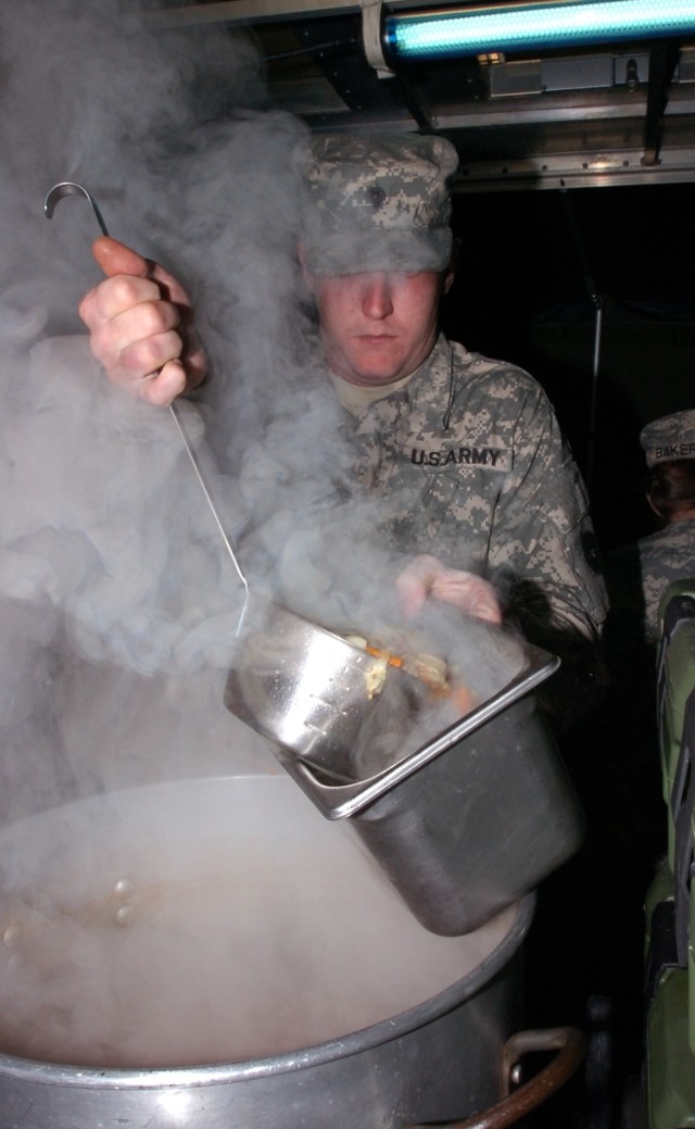 Local Army cooks heat their way to the top
