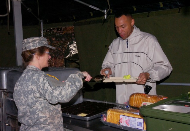 Local Army cooks heat their way to the top
