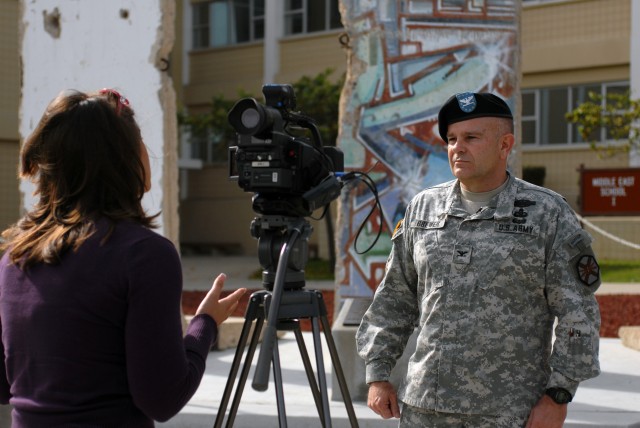 Defense Language Institute Foreign Language Center honors veterans at Presidio of Monterey ceremony