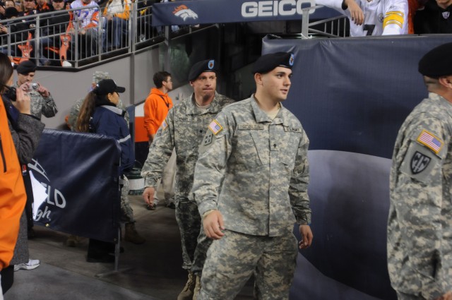 Denver Broncos honor military community
