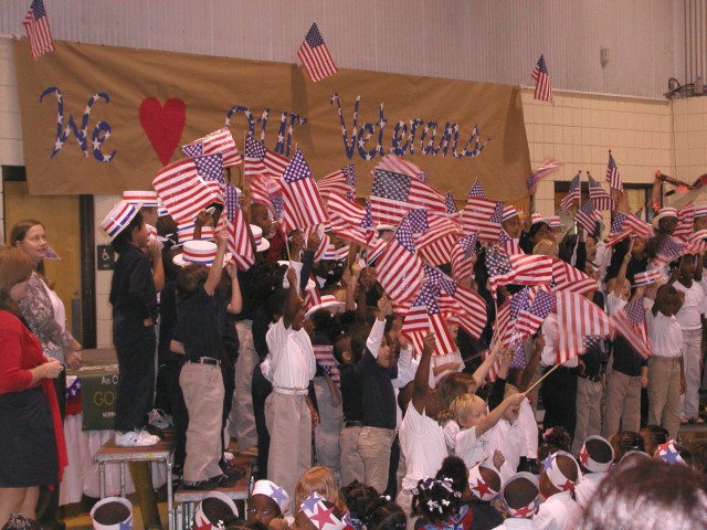 Pulaski Students Salute Veterans