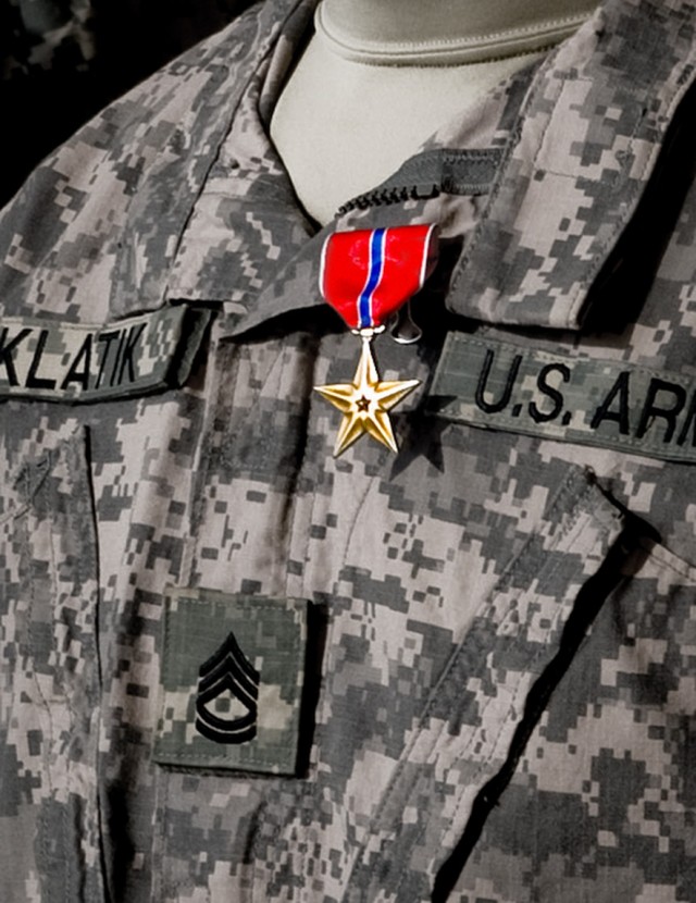 Lewis bound: I Corps analytical element completes year-long tour