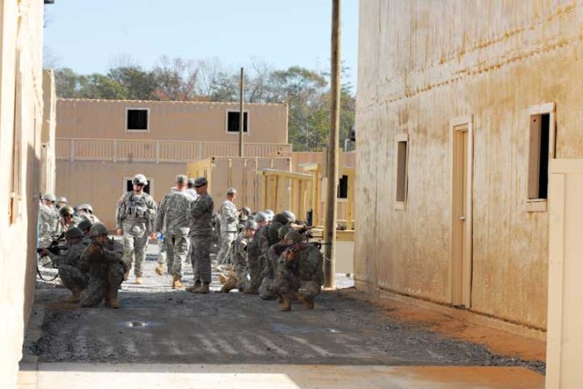 Soldiers prepare to react at new IED training village