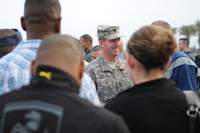 SMA Preston visits troops on Thanksgiving