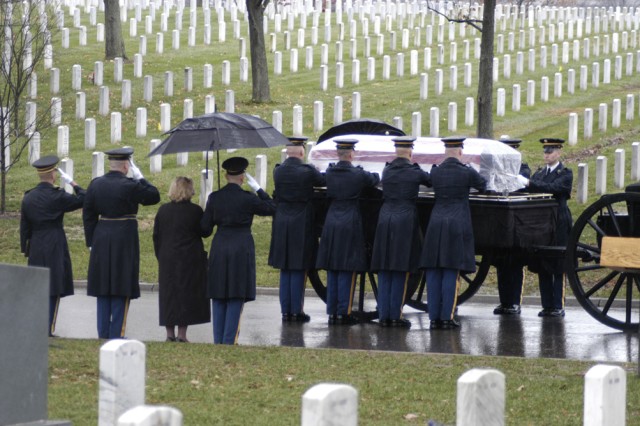 Final honors to Medal of Honor recipient