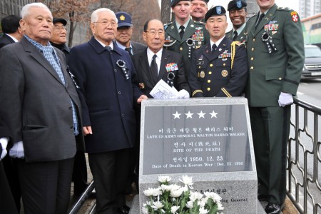 eten exegese Veroveren Monument unveiled for legendary U.S. Army general | Article | The United  States Army