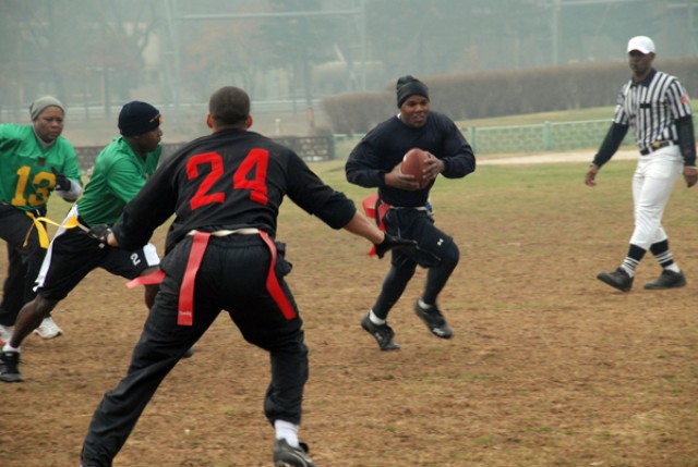Warrior Country Officers over NCOs 26-14 in Turkey Bowl