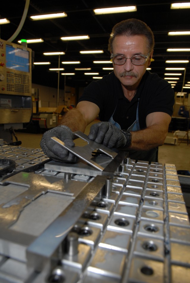 Tools help warfighters test water for chemical, biological hazards