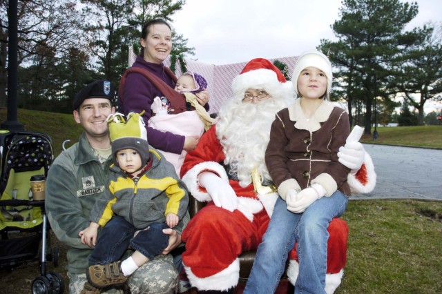 Fort Gillem community lights tree