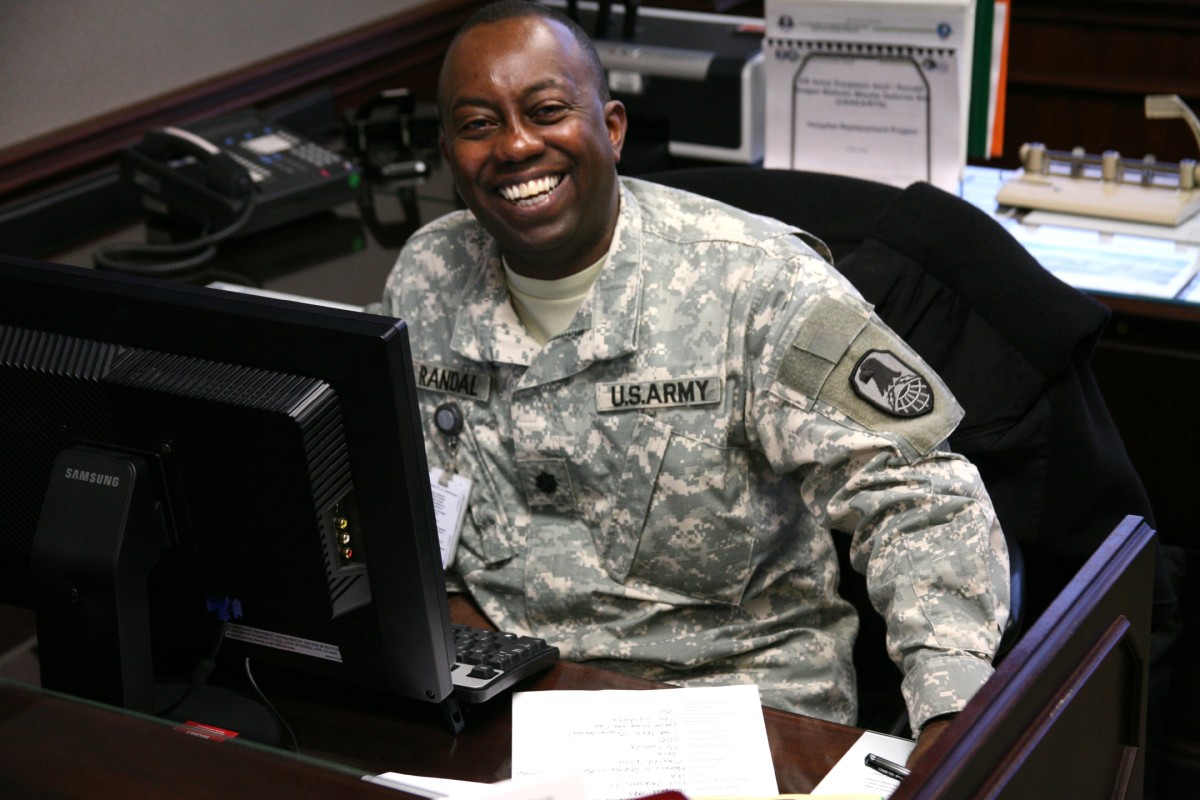 Soldier Spotlight: Getting to know Lt. Col. Carl D. Randal | Article ...