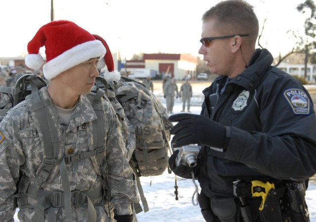 &#039;Raider&#039; Brigade Soldiers Deliver hope, goods to Colorado Springs&#039; homeless