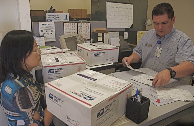 Women's association sends holiday care packages to troops