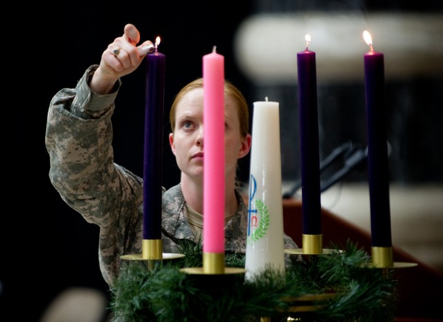 Candlelight Service at Al Faw Palace