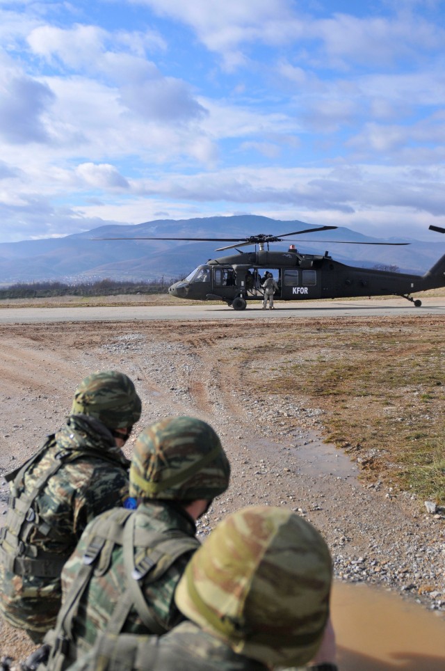 Kentucky National Guard&#039;s 2-147th Aviation Battalion Soldiers Train with Greeks in Kosovo