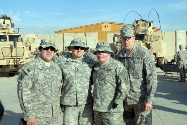 Injured combat vets visit 10th Mountain Soldiers, 1st Cav Div CG