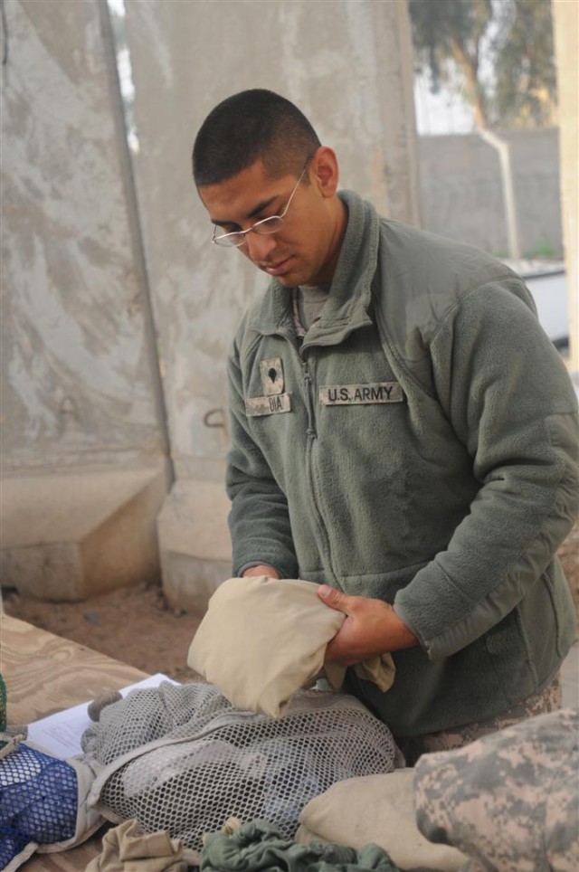 Providers run laundry facility for Soldiers at Poliwoda