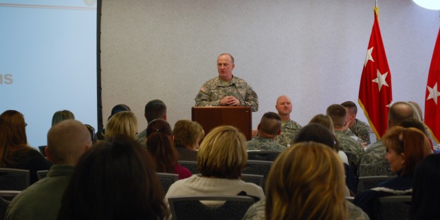 IMCOM commander visits Fort Riley, observes Army Family Covenant at work