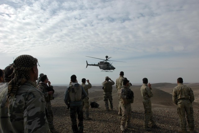 12th IA SOC, ODA conduct CCAs with 2-6th Cav