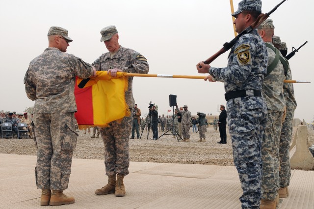 Heading home - 1st Cavalry Division Cases their colors