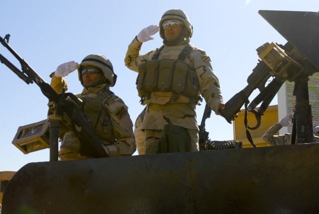 Iraqi Soldiers Salute