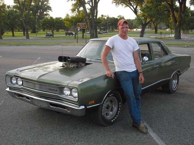 NCO pours heart and soul into rebuilding cars