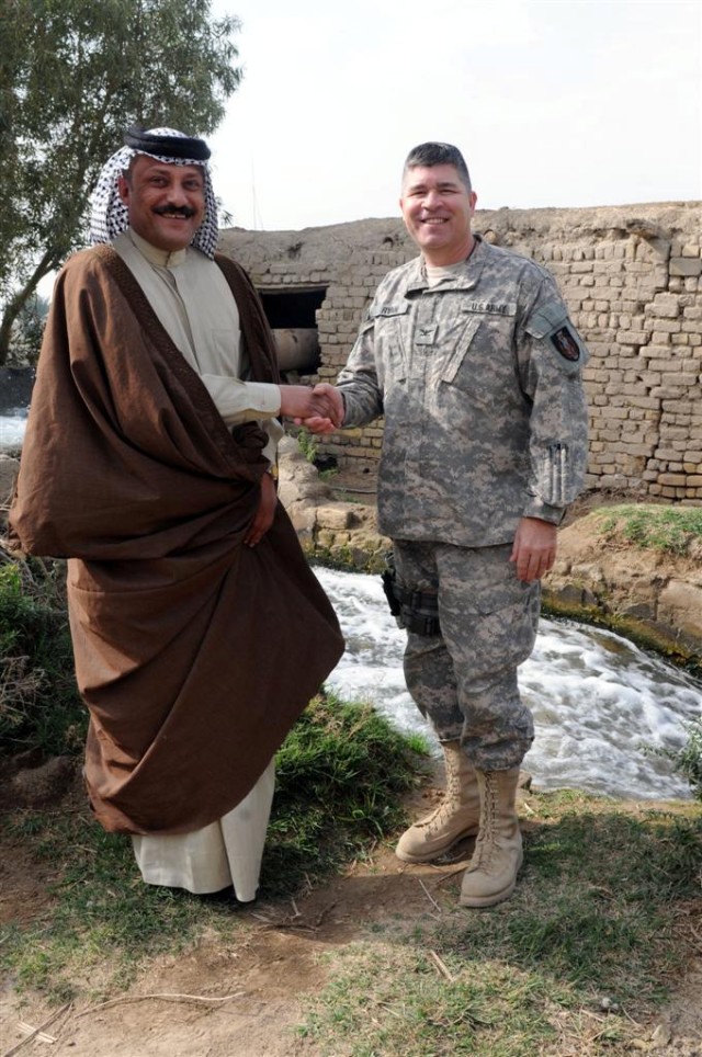 Adder area leaders meet, discuss US, Iraqi relations