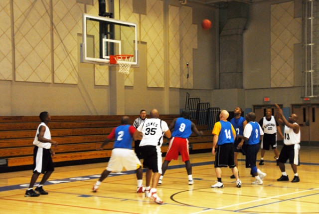 Casey over Red Cloud 46-45 in 33 men&#039;s basketball