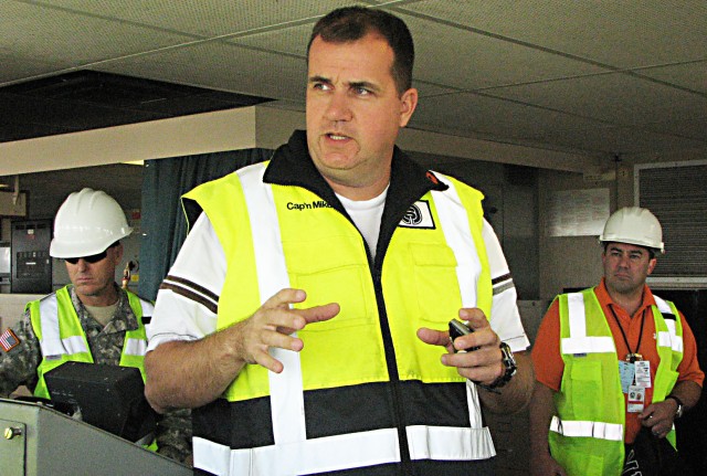 Pomeroy unloads cargo in Charleston
