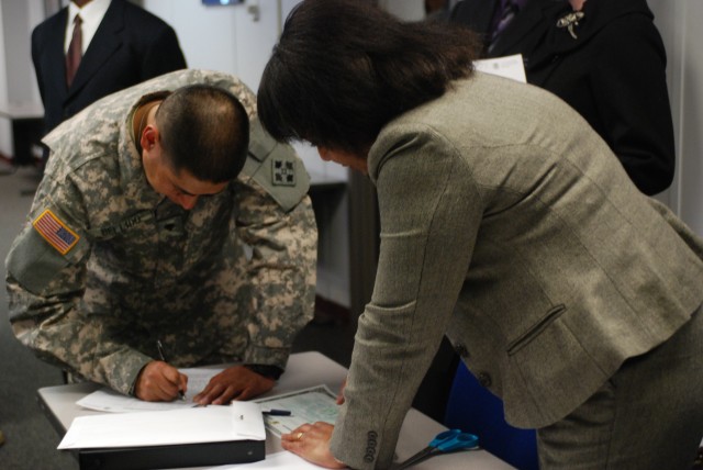 New year brings new American citizens to Fort Carson