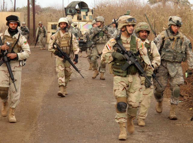 Combined U.S.-Iraqi patrol