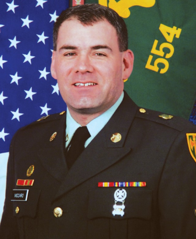 554th MP Co. NCO saves infant&#039;s life