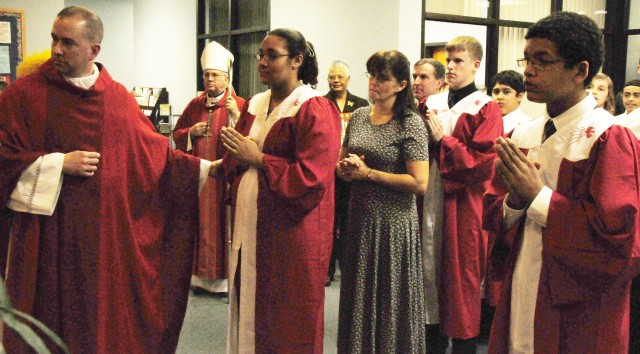 Community Teens confirm faith during ceremony