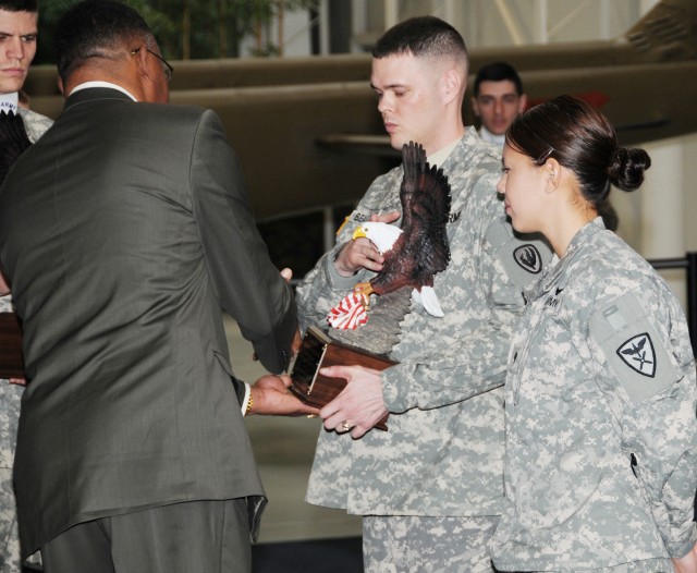 USAACE, Fort Rucker officials honor NCO, Soldier of Year