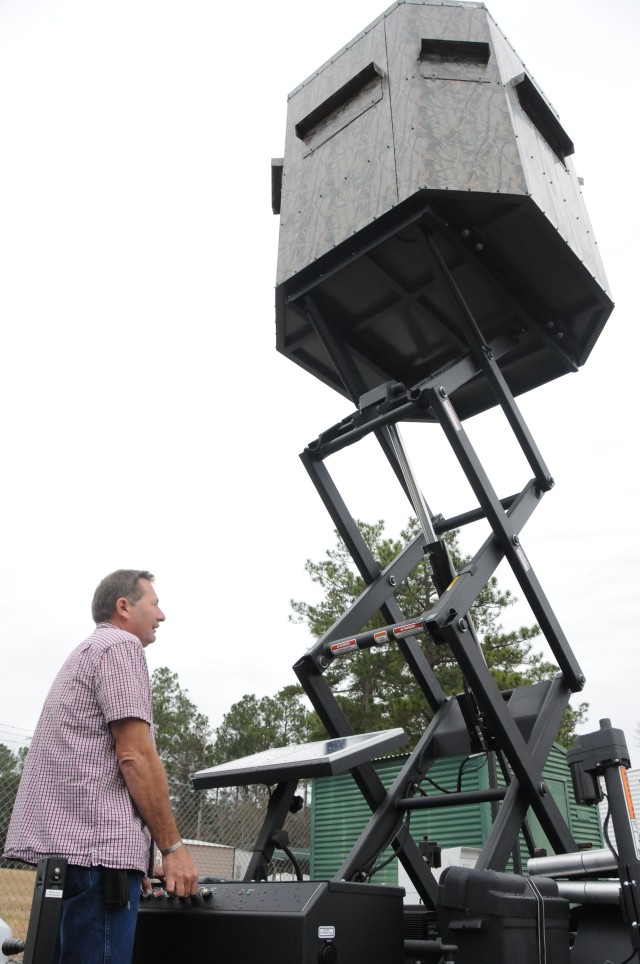 Lifting spirits--new equipment supports handicapped hunters at Fort Rucker