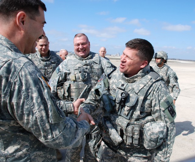 470th Military Intelligence Brigade deploys Soldiers to Afghanistan