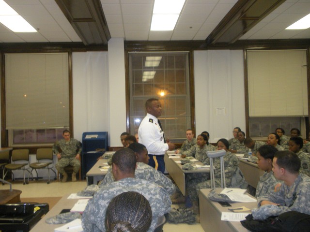 MDW Command Sergeant Major Speaks with Cadets at Howard University
