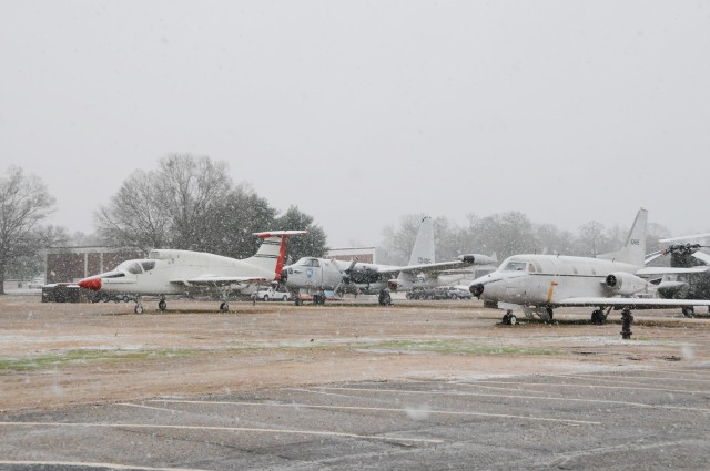 &#039;Let it snow, let it snow&#039; at Fort Rucker 