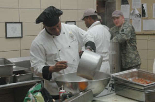 &#039;Iron Chef&#039; competitors sizzle at Fort Polk