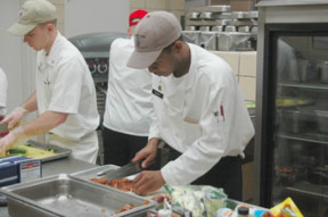 &#039;Iron Chef&#039; competitors sizzle at Fort Polk