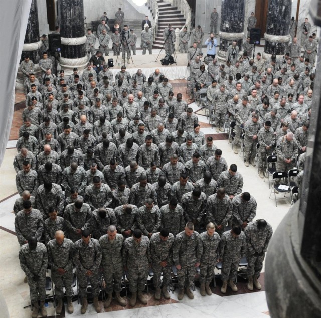 107 Soldiers become US citizens at Al-Faw Palace