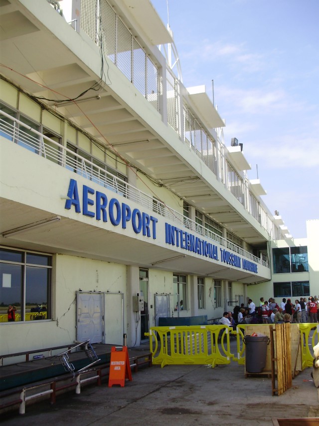 Progress at Toussaint L&#039;Ouverture Airport