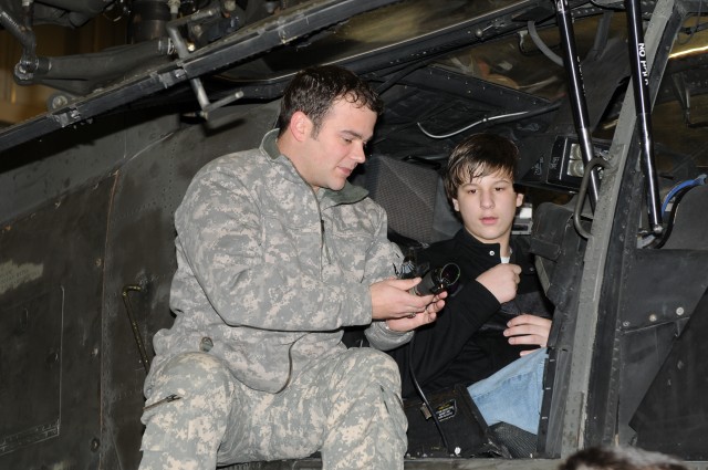 101st hosts high school field trip