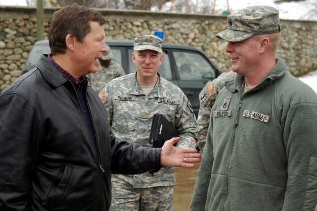 U.S. Congressman Earl Pomeroy visits N.D. troops in Kosovo 