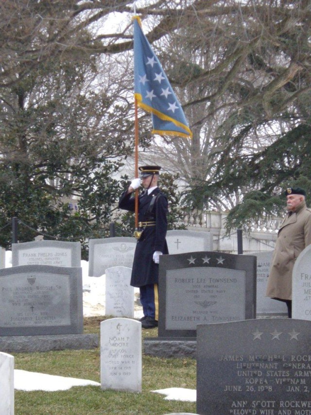 Col. Robert L. Howard laid to rest at Arlington National Cemetery